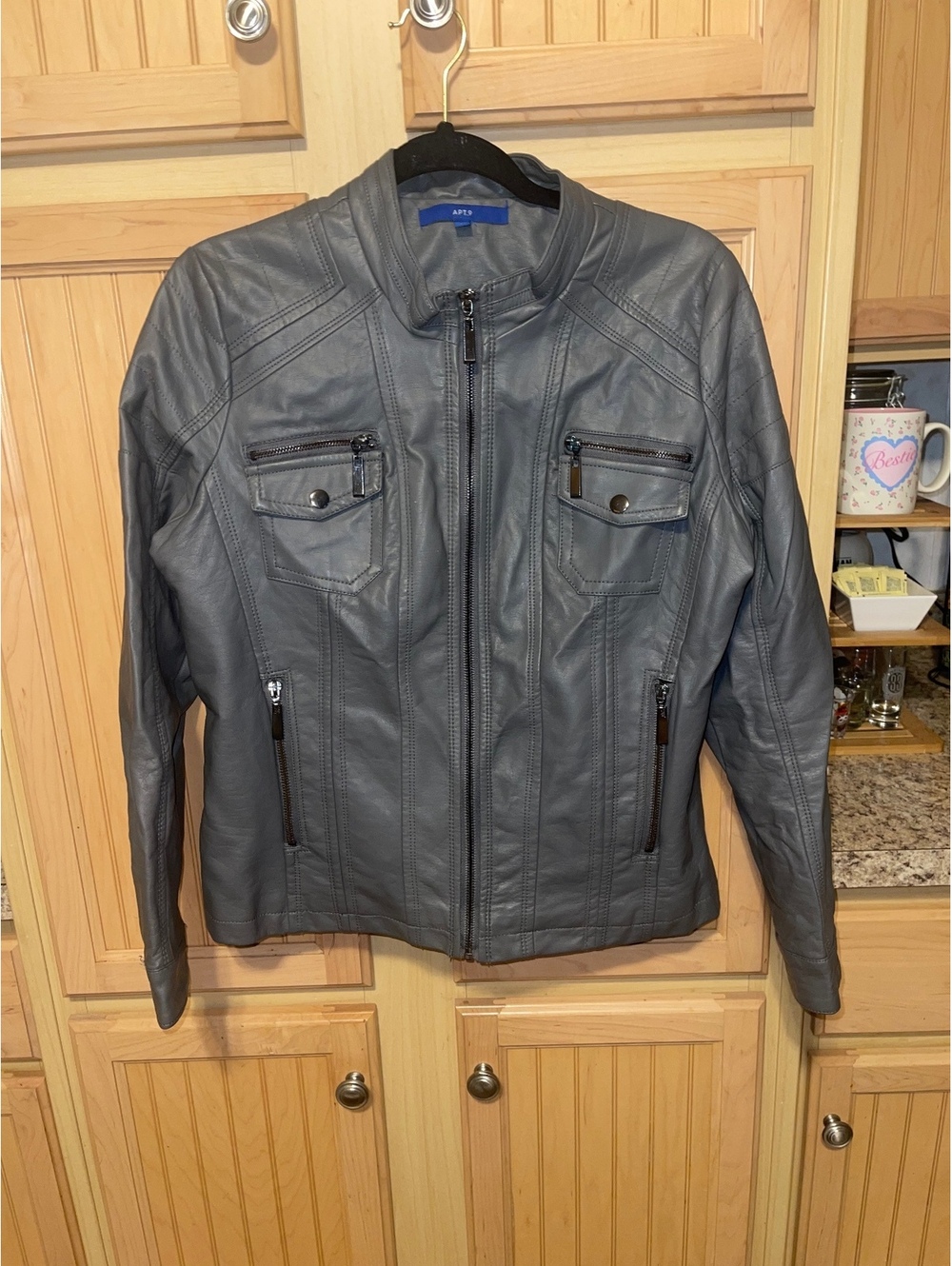 Women’s gray apt 9. Jacket